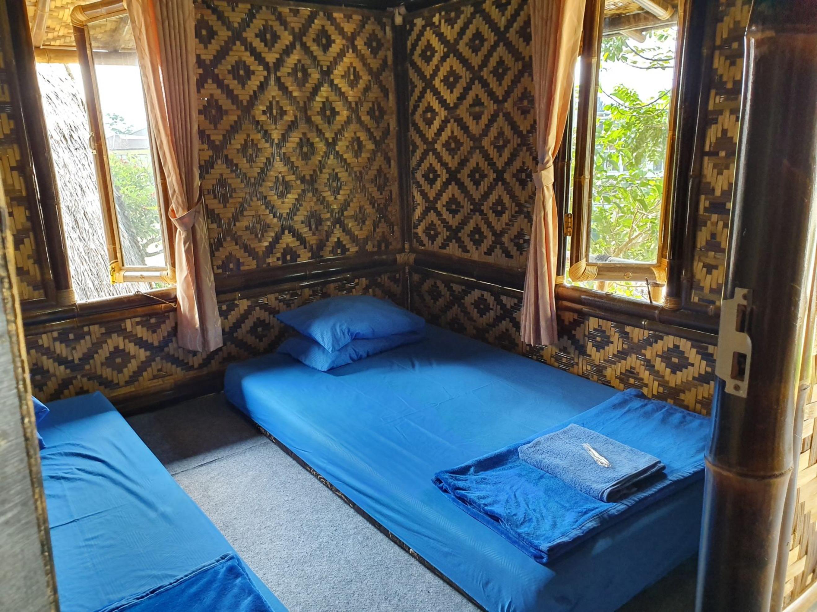 Kampung Istal Bogor Hotel Bagian luar foto
