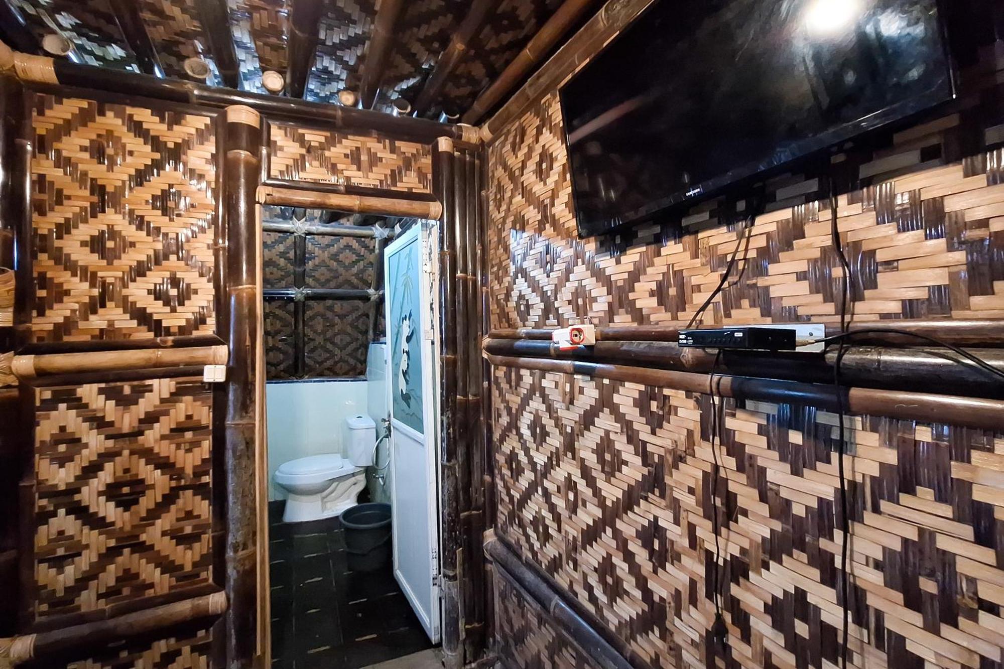 Kampung Istal Bogor Hotel Bagian luar foto
