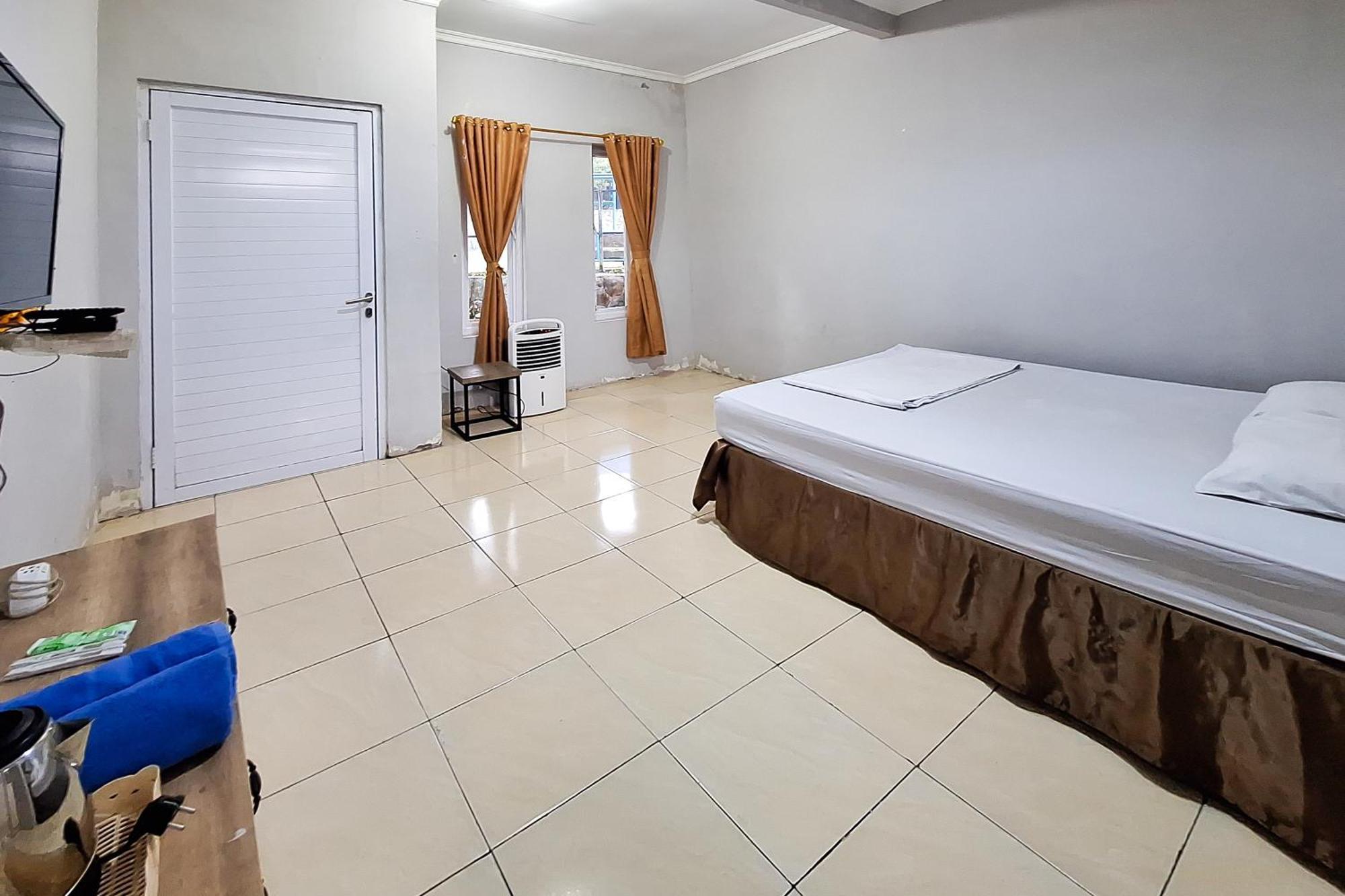 Kampung Istal Bogor Hotel Bagian luar foto